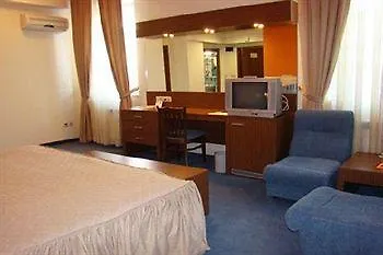 Diter Family Hotel 3*